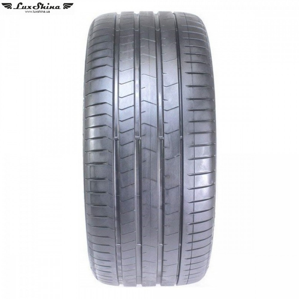 Pirelli PZero (PZ4) 275/35 R22 104Y XL